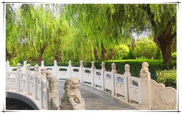 漢皇樹(shù)葬墓園-墓園大全